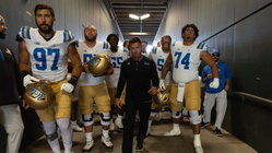 'Burn the boats': UCLA coach's fiery pregame speech before Oregon game was pure Hollywood Hobart Accountants